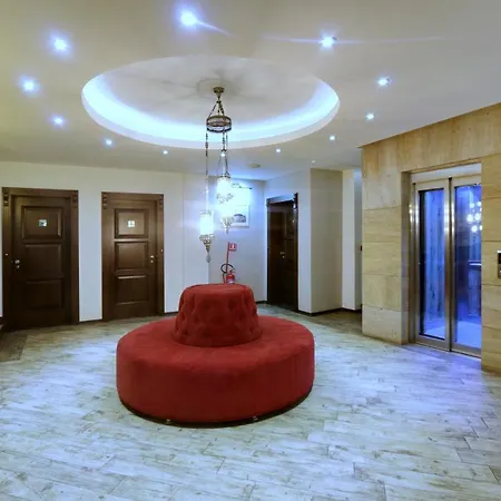 Hotel Happy-3