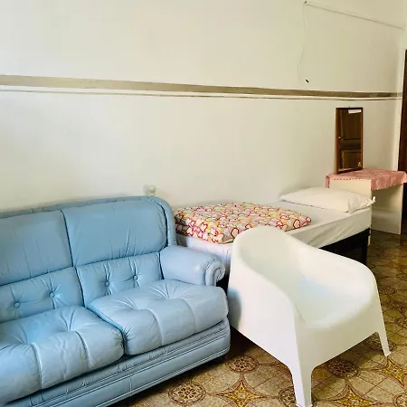 Roma Gondola Guest House-3