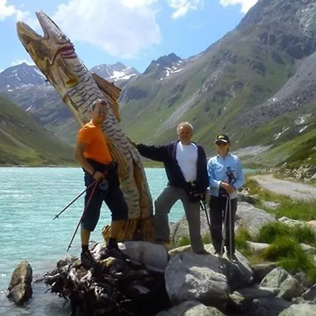 Piz-Hotel-2