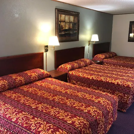 Budget Host Inn - Emporia-3