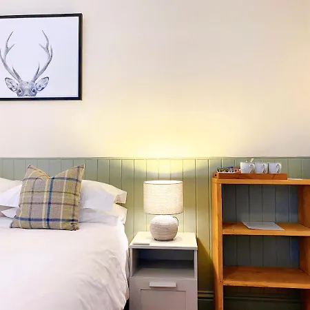 Cairngorm Guest House-3