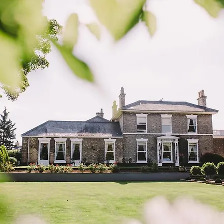 Dunedin Country House-3