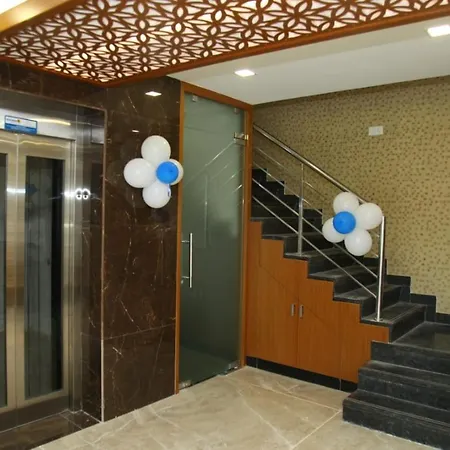 Century Courtyard-3