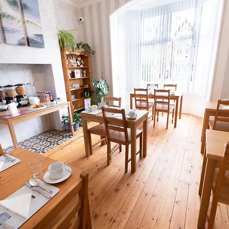 Cromer Guest House-2