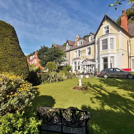 Bron Orme Private Hotel-2
