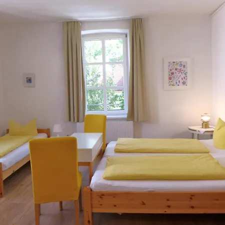 Pension Stoi Budget Guesthouse-3