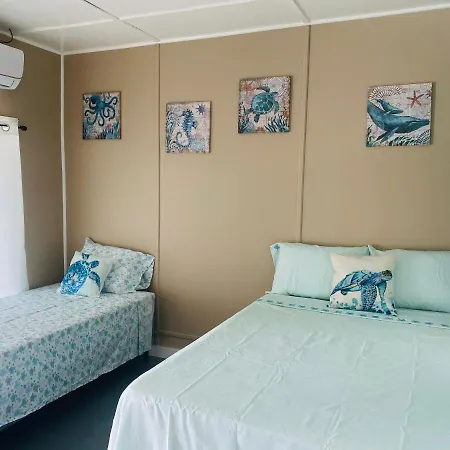 Blue Sky Rentals Utila-3