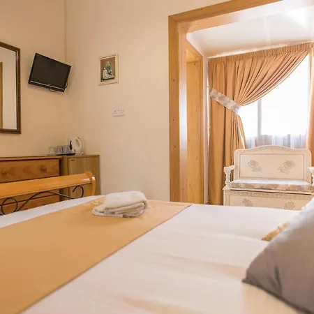 Lantern Guest House-2