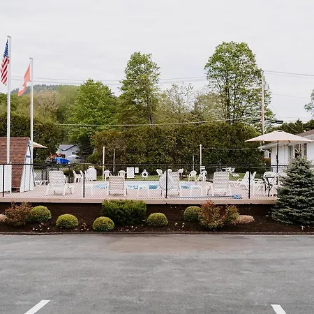 Blue Moon Motel-3