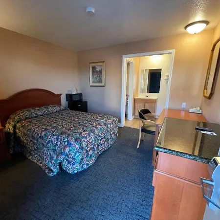 American Inn Council Bluffs-2