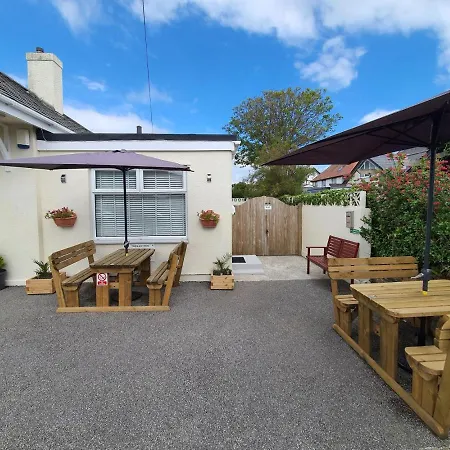 Tregarthen - Adult Only-2