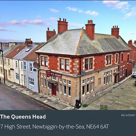 The Queens Head-2