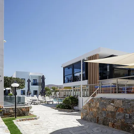 Golden Bay Boutique Hotel & Bungalows-3