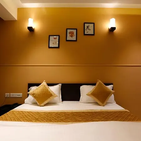Hotel Maple Inn-2