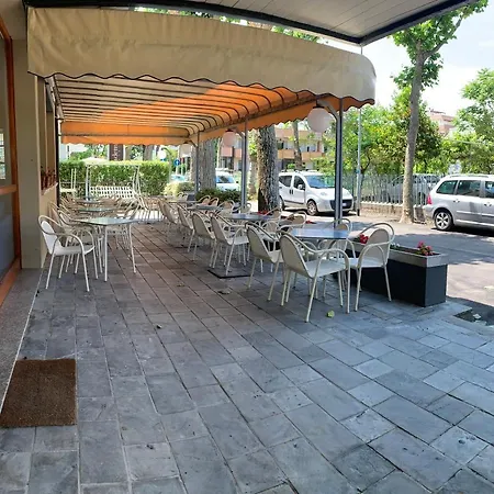 Hotel Del Vecchio-2