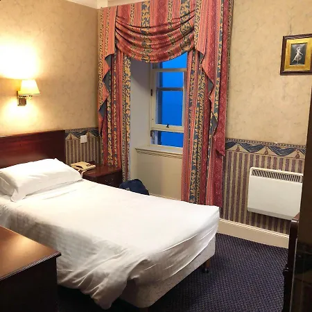 Queens Hotel-3