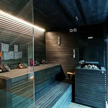 Areadocks Boutique Hotel-2
