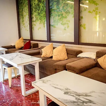 Andelir Hotel Simpang Lima Semarang-3