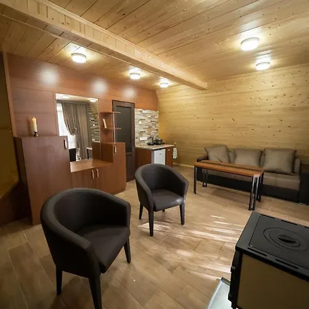 Woodland Cottages-2