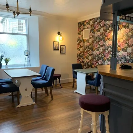 The Gordon Arms Hotel-2