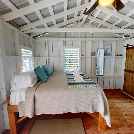 Ranguana Caye Cabanas-3
