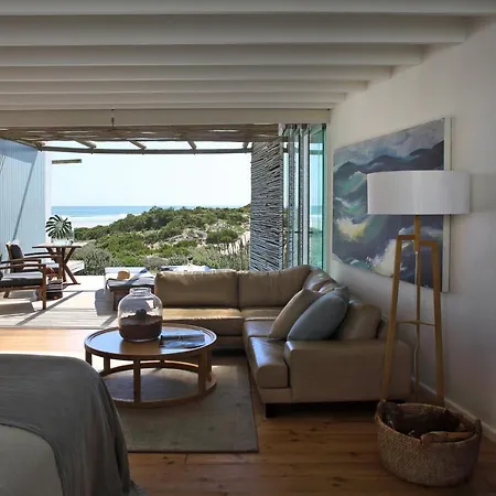 Strandloper Ocean Boutique Hotel-2