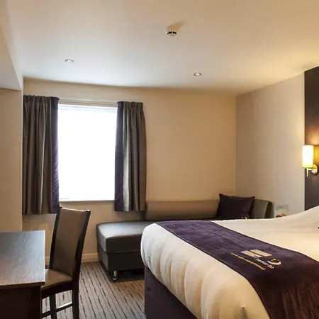 Premier Inn Southampton City Centre-3