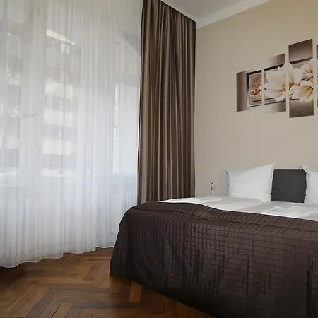 Hotel Elegia am Kurfürstendamm-3