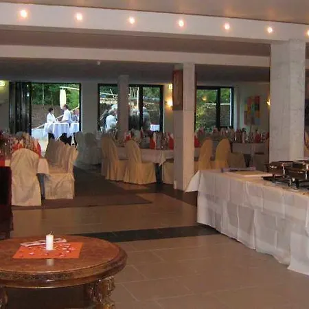 Landhotel Gustav-3