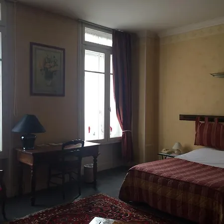Hotel De Paris-3