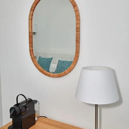 Malafemmena Guest House-3