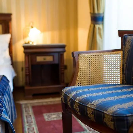 Vila Paris Boutique Hotel-2