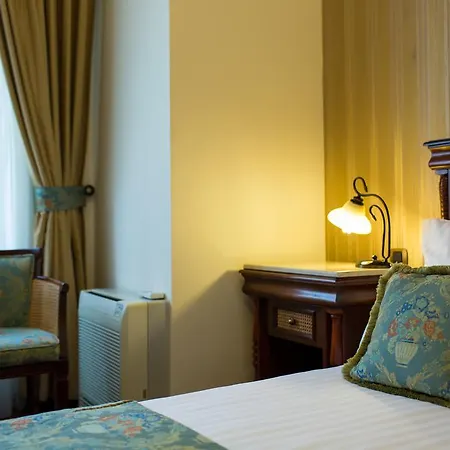 Vila Paris Boutique Hotel-2