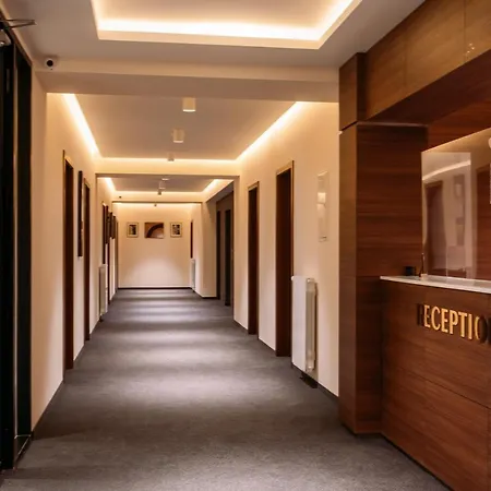 Hotel Parma-2