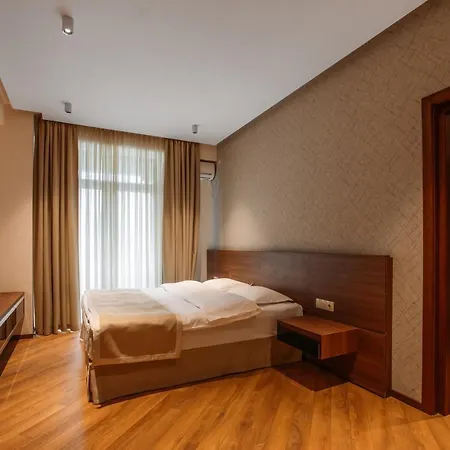 Hotel Parma-3