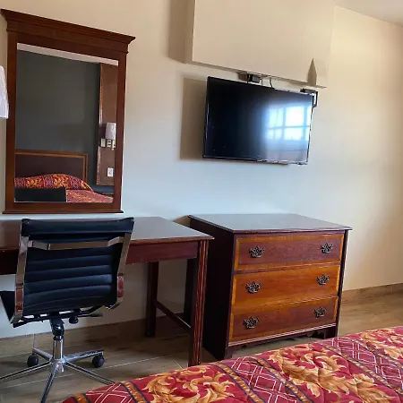 Relax Inn-Plaquemine-3