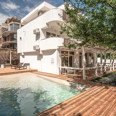 La Finca - Saint Vlas-3