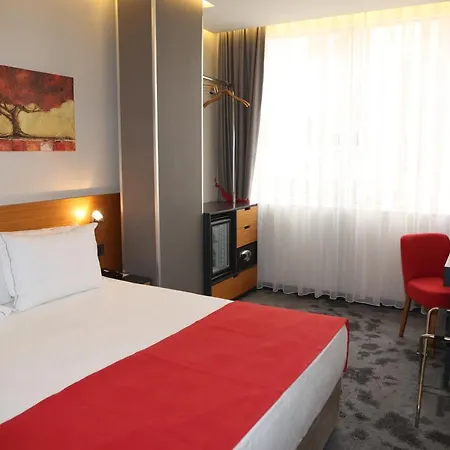 Sapko Airport Hotel-3