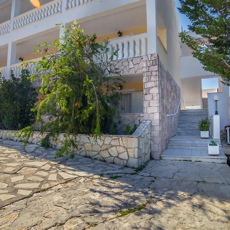 All In Krinas Apart-Hotel-3