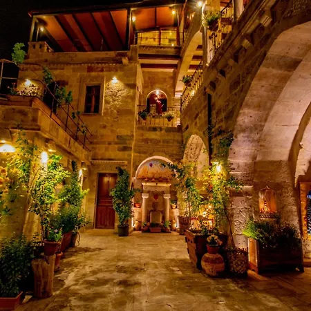 Aren Cave Hotel And Art Gallery-3