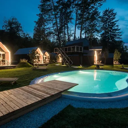 Luxury Glamping Chocolate Village-2