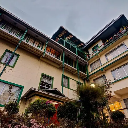 Muscatel Himalayan Resort - 400 Mts From Mall Road-3