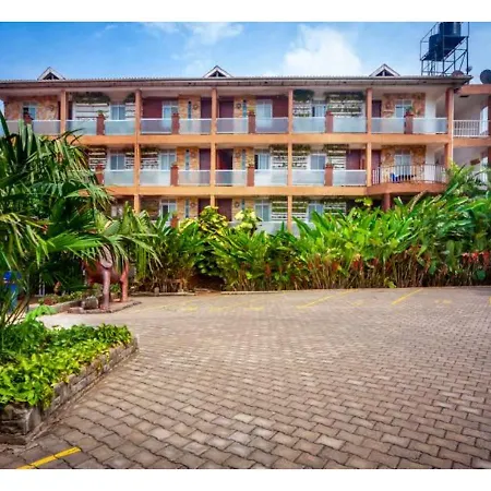 African Tribe Hotel-2
