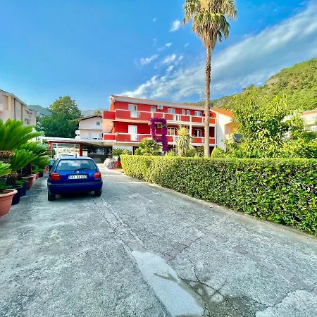 Vila L Budva-3