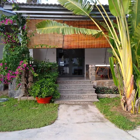 Catsen Bungalows & Pool Phan Thiet-3
