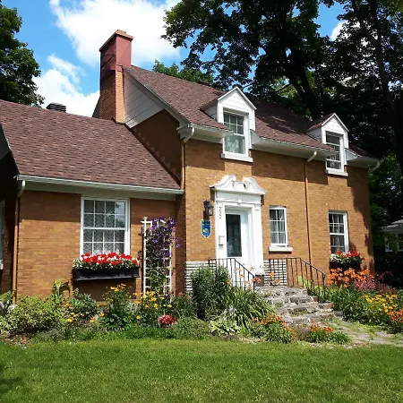 Gîte La Belle Aventure B&B-3