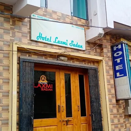 Hotel Laxmi Sadan-2