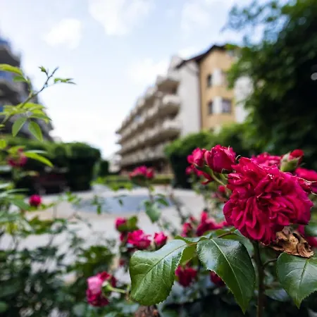 Apartamenty Zdrojowa-2