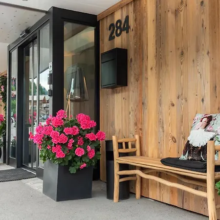 Boutique Hotel Anybody-3