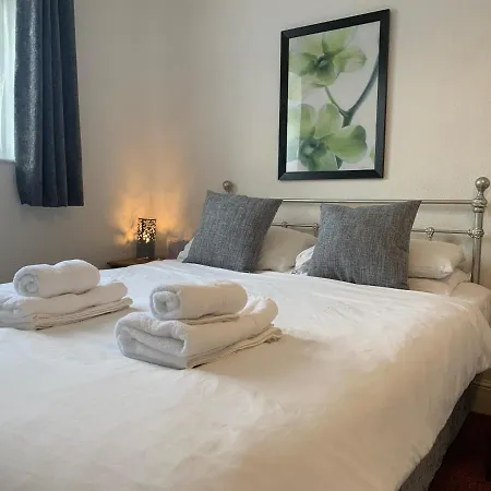 St Anne'S Road Guest House-2
